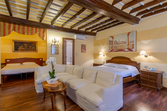 hotel in centro torino